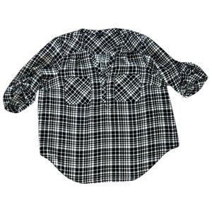 Torrid size 3 black and white plaid shirt